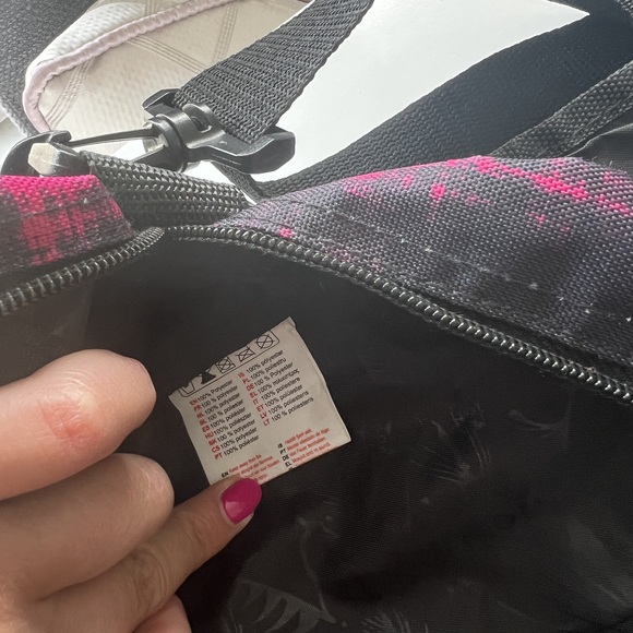 Hot Tuna pink black crossbody satchel bag - Picture 7 of 13